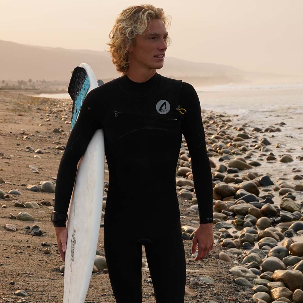 Isurus-Evade-3-2-mm-Chest-Zip-Wetsuit-Japanese-Neoprene-Yamamoto-Jack-B