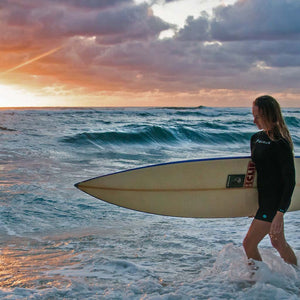 Isurus-Ember-2.2-Long-Sleeve-Spring-Surfing-Wetsuit-Women-Japanese-Yamamoto-Neoprene-Shannon-Hawaii-Sunset-Surfboard