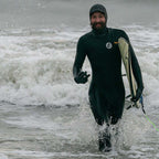 Shield-3-3-Hooded-Zipfree-Surf-Wetsuit-Yamamoto-Neoprene-Japanese-Neoprene-Baltic-Sea-Russia-Nikita-Walking